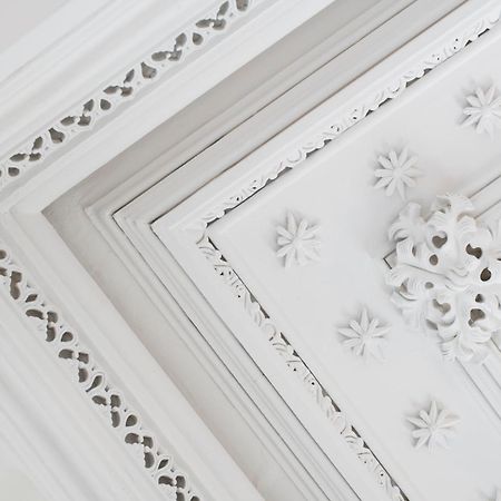 1877 Estrela Palace Aveiro Extérieur photo Detail of the ceiling
